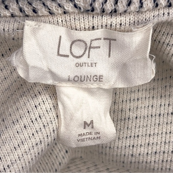 Medium Ann Taylor Loft White Grey Lounge Shrug Jacket Stretch Pockets - Picture 12 of 13
